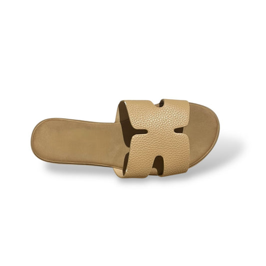 RAI- SANDALIA BEIGE