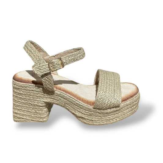 VAYEN-BEIGE SANDALIA DE TACÓN