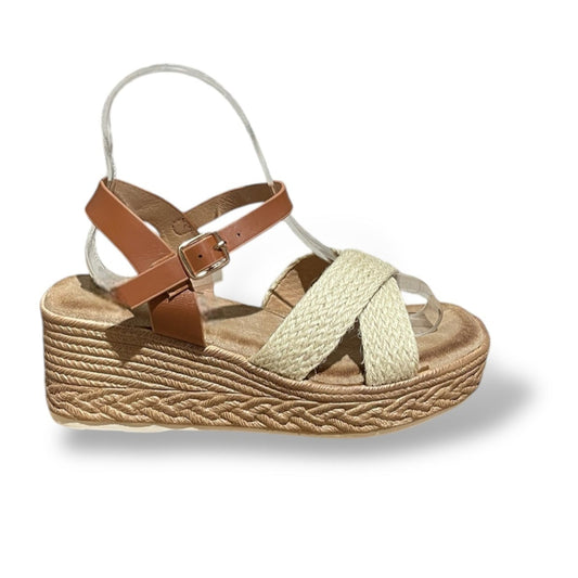 RIVEN-BEIGE SANDALIA CUÑA